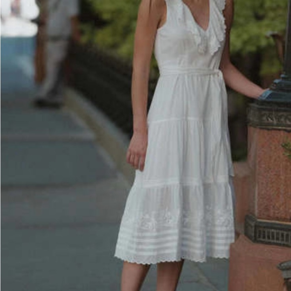 At Roche Nightingale Dress Milky color size 4